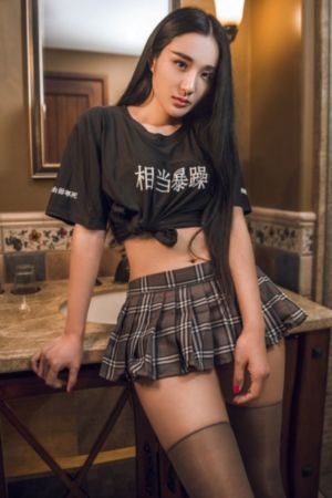 女老师8